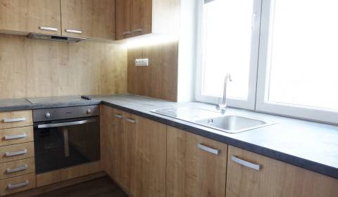 Byt 3+1, Záhradná, pronájem, Pezinok, Slovensko
