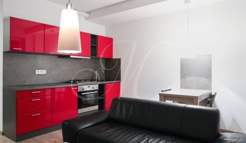 Pronájem Byt 2+1, Byt 2+1, Záhradnícka, Bratislava - Staré Mesto, Slov