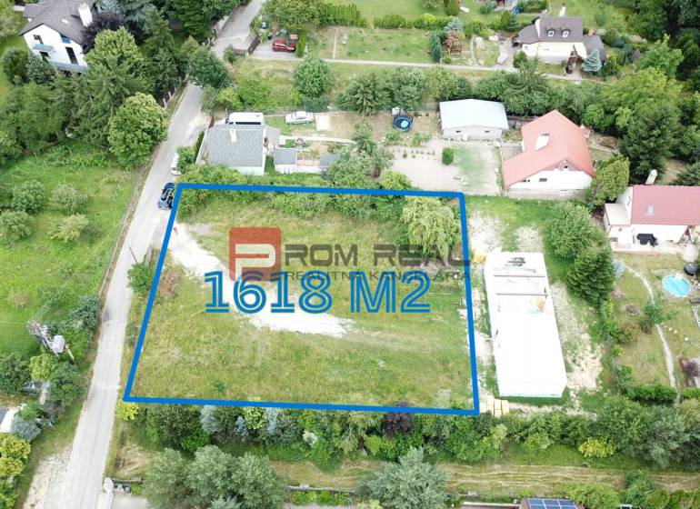 Letecký pohled na parcelu 1618 m² v Mariance na Štúrově ulici, Pozemky - bydlení.