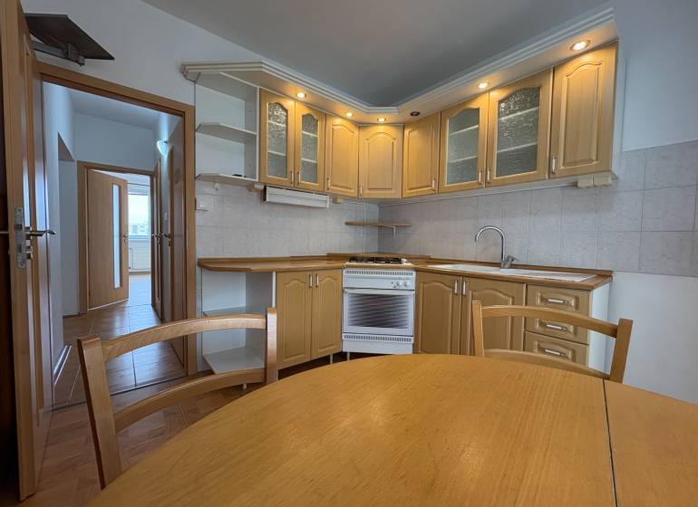 Levice Byt 3+1 prodej reality Levice