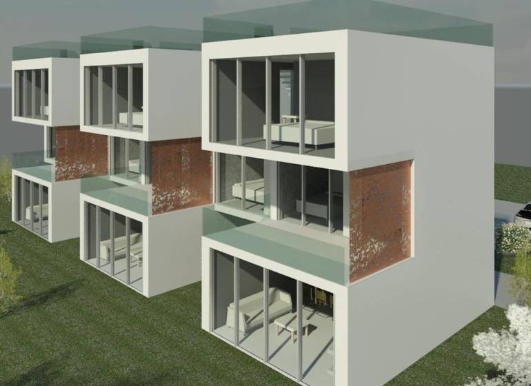 Vila na ostrově Čiovo nabízí prosklené fasády a zelené okolní prostředí.