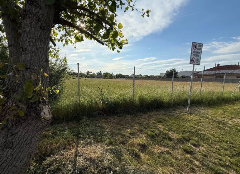 Snímka obrazovky 2025-05-16 o 15.26.41.png