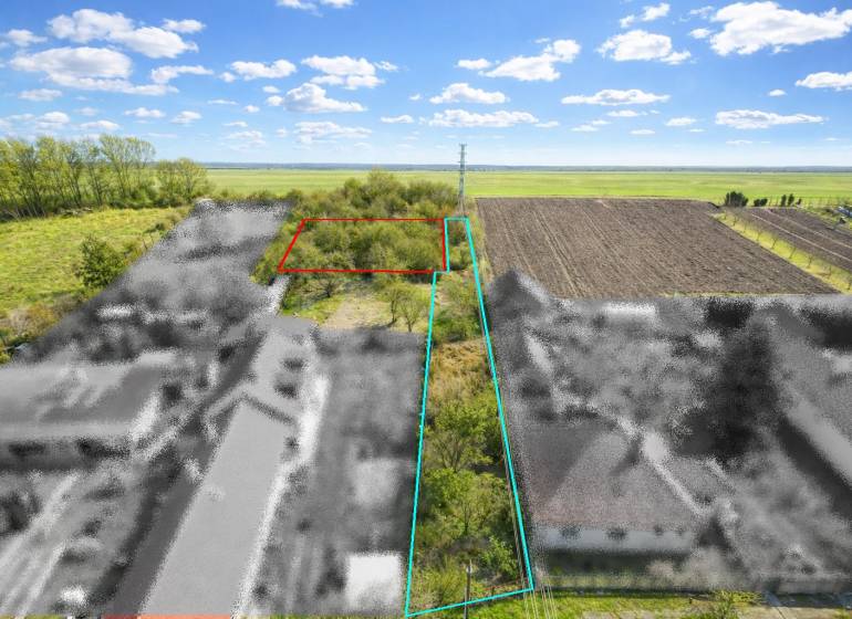 Zeleň a pozemky k bydlení na ulici Malá Paka, Velká Paka.