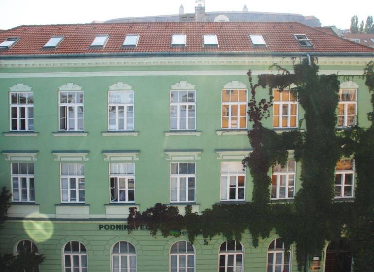 Reprezentatívne kancelárske priestory 117,5m2, Zochova ul., Staré Mesto(1)