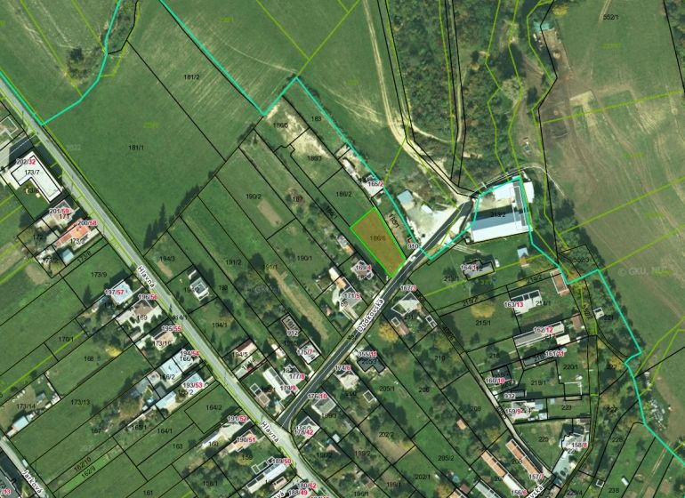 Mapa pozemků na Dudkovské ulici v obci Svinia, vhodných k bydlení.