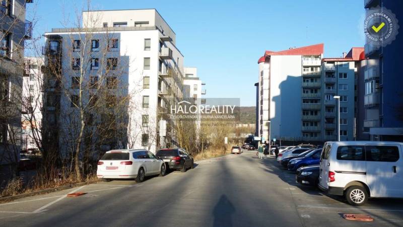 BA - Dúbravka Byt 3+1 prodej reality Bratislava - Dúbravka