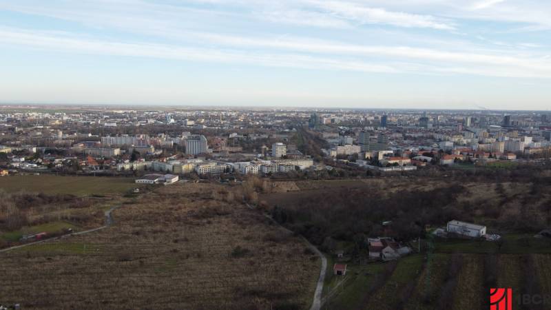 Pozemky - bydlení, prodej, Bratislava - Nové Mesto, Slovensko