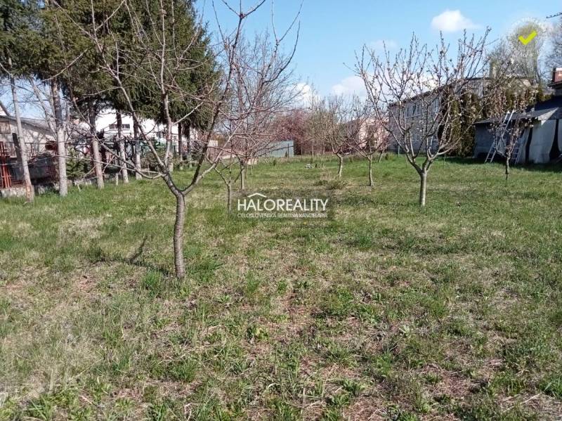 Patince Zahrady prodej reality Komárno
