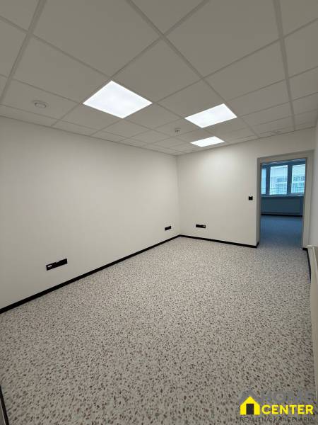 Samozřejmě, prosím, poskytněte text, který chcete přeložit do češtiny.