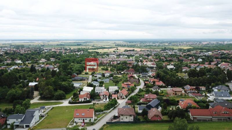 Pohled na obytnou čtvrť v Mariance na ulici Na Tálkách, kategorie Pozemky - bydlení.