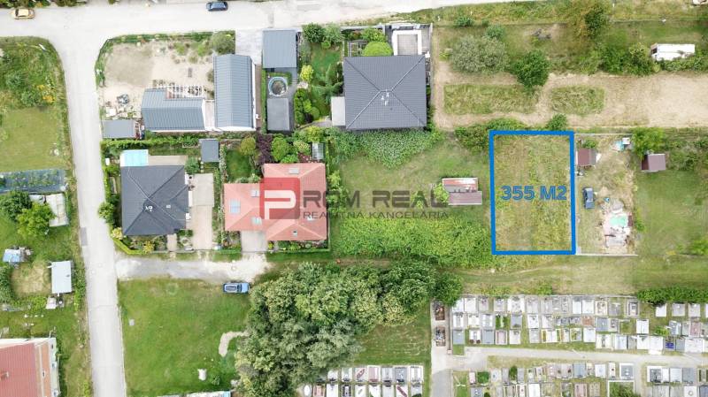 Letecký pohled na pozemky - bydlení v Mariance na ulici Na Tálkách, velikost 355 m².
