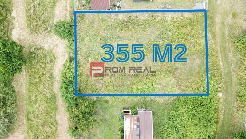 Pozemky - bydlení v Mariance na ulici Na Tálkoch, s rozlohou 355 m², zatravněné.