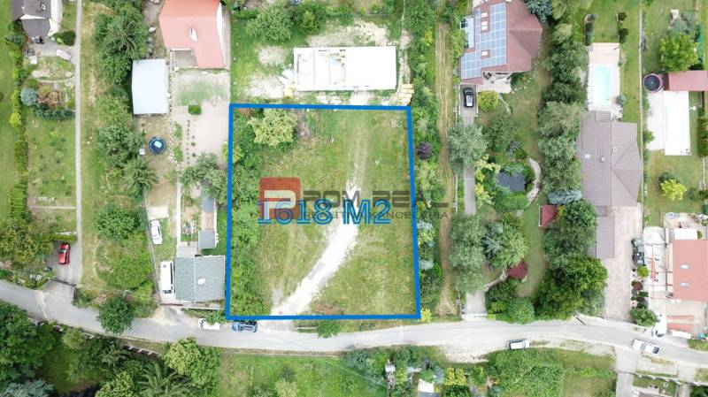 Pozemek na bydlení na Štúrově ulici v Mariance, rozloha 1618 m².