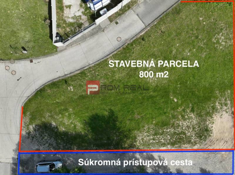 Stavební parcela 800 m² s přístupovou cestou na ulici Na tálkoch v Mariance.