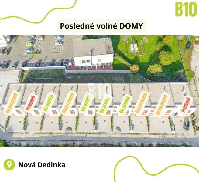 Řadové rodinné domy v Nová Dedinka - Nová Ves u Dunaje, s parkováním a zahradami.
