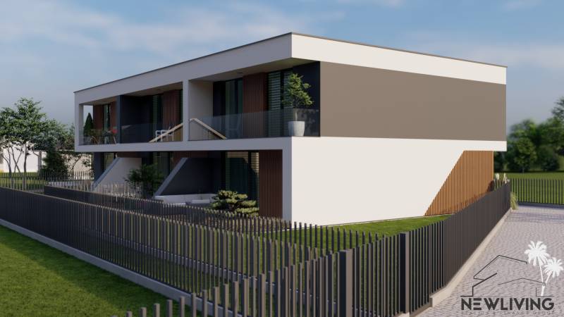 Rodinný dům v Piešťanech s moderním designem a zahradou, obklopený plotem.