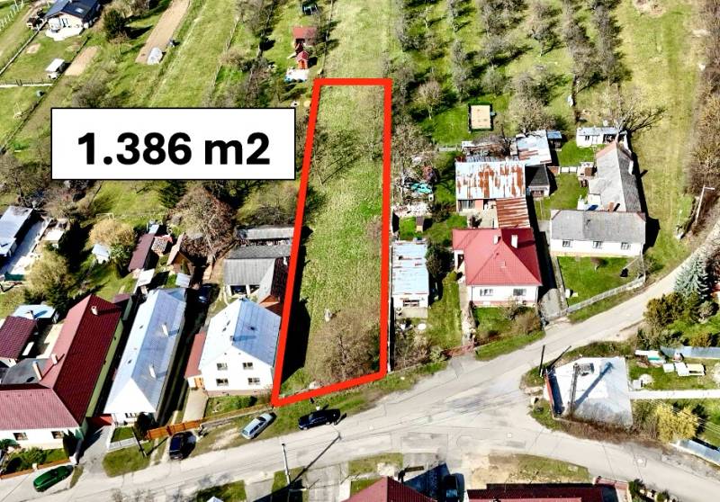 Pozemek na výstavbu domů v Moravském Lieskovém, rozloha 1.386 m2, v okolí domy.