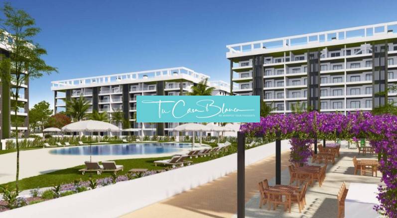 Rekreační apartmán v Torrevieji s bazénem, terasou a venkovním posezením.