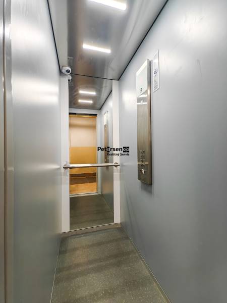 Omlouvám se, ale potřeboval bych vědět, co přesně chcete přeložit do češtiny. Můžete mi prosím poskytnout text, který chcete přeložit?