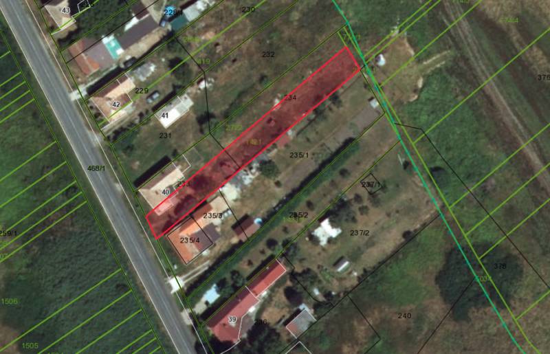 Pozemky - bydlení v Radnovcích, zobrazené jsou vyznačené parcely a stavební pozemky.