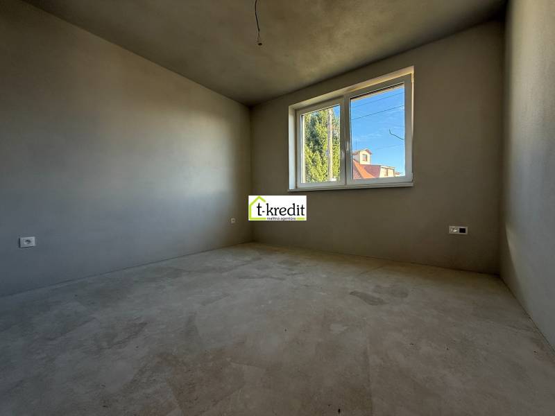 Samozřejmě, prosím poskytněte text, který chcete přeložit do češtiny.