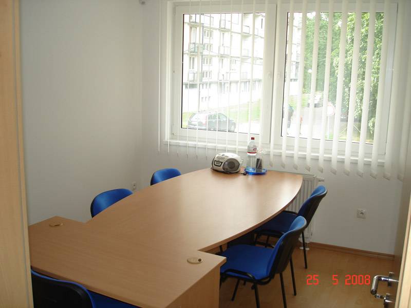 Samozřejmě, prosím, poskytněte text, který chcete přeložit do češtiny.