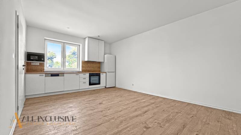 RÓBERT ŠIMON - ALL INCLUSIVE REAL