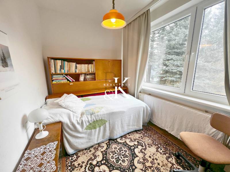 Samozřejmě, prosím, poskytněte text, který chcete přeložit do češtiny.