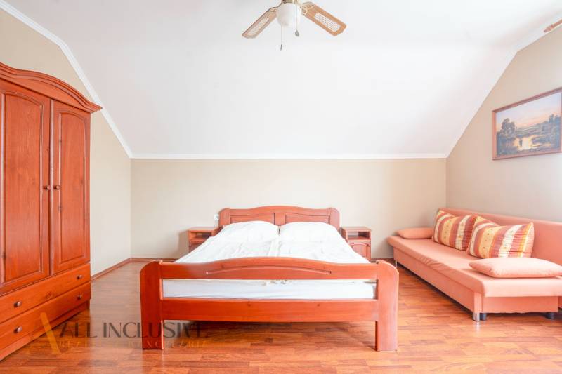 8 - 2025-07-15T115641.602.jpg