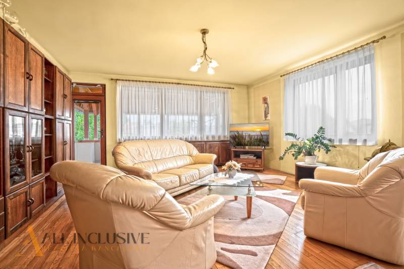 4 - 2025-08-11T114021.011.jpg