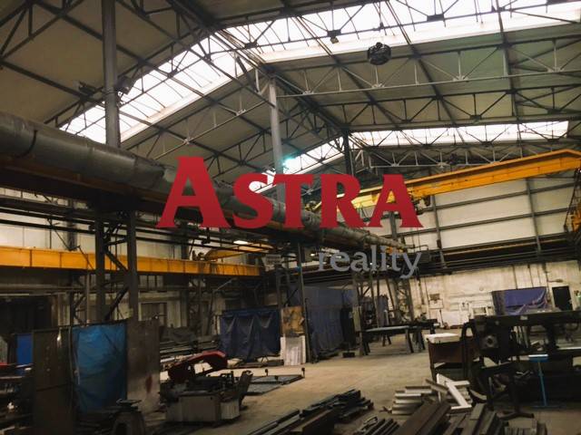 Výrobní prostory se zařízením a ocelovými konstrukcemi ve Spišské Nové Vsi.