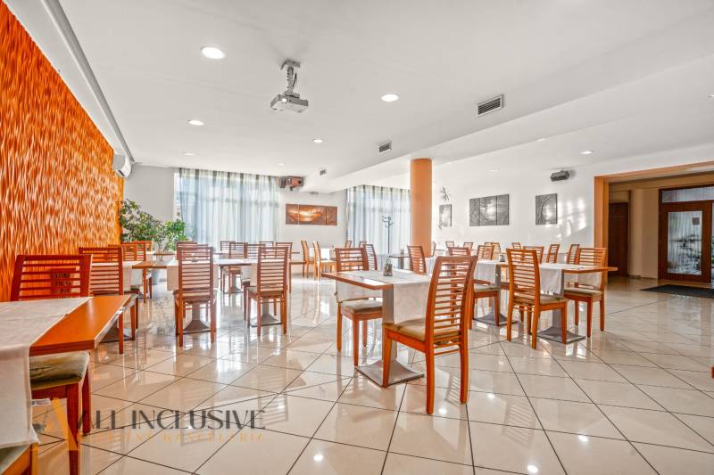 15 - 2025-09-22T100204.233.jpg