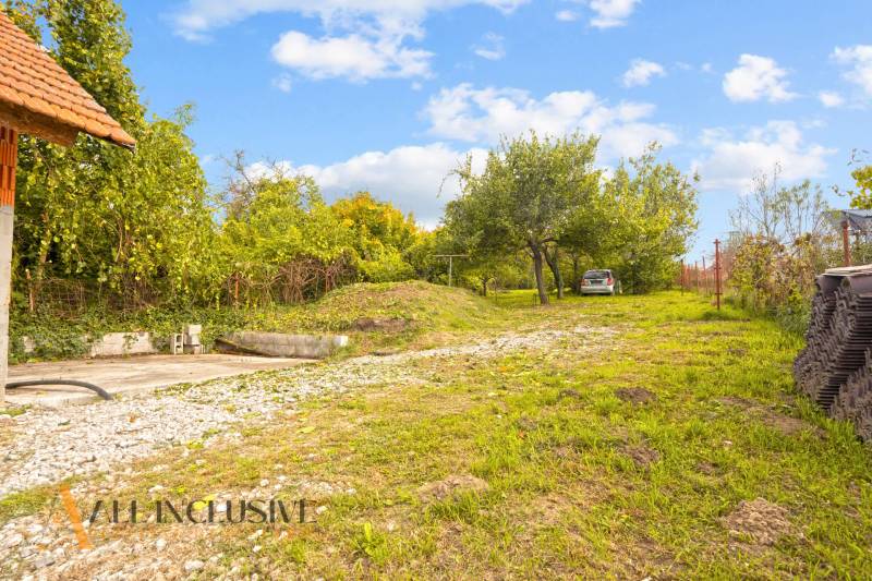 17 - 2025-10-23T133432.327.jpg