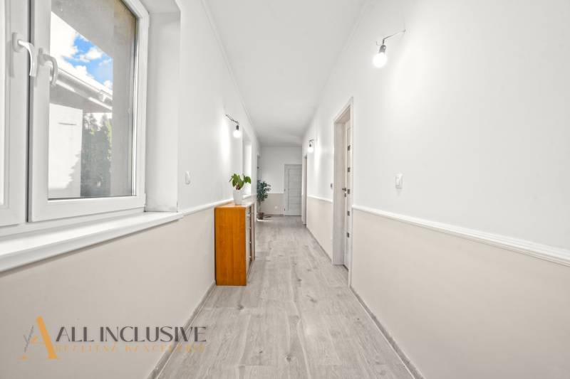 13 - 2025-11-06T132212.409.jpg