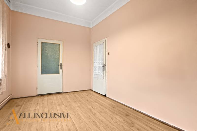 9 - 2025-11-21T095010.382.jpg