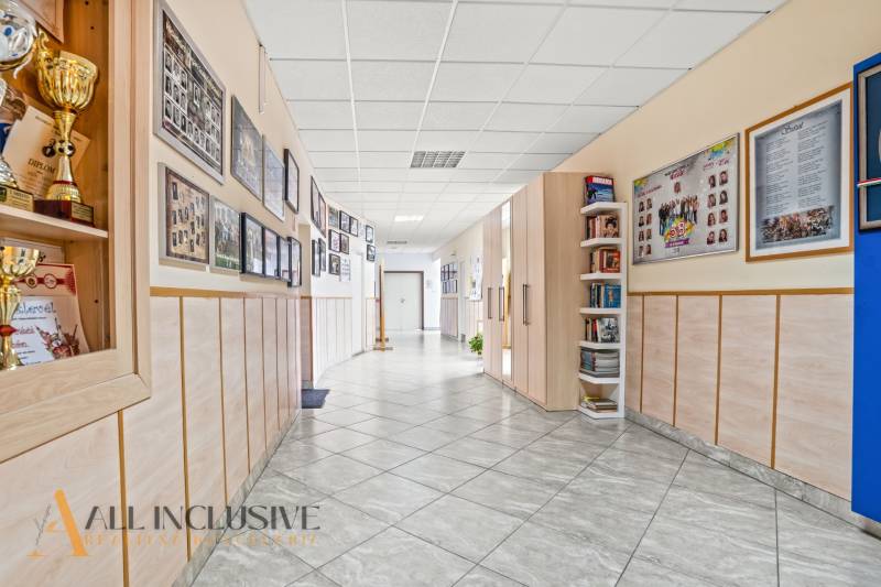 13 - 2025-12-09T103221.102.jpg