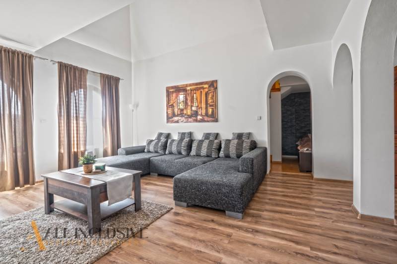 15 - 2025-08-20T120836.220.jpg