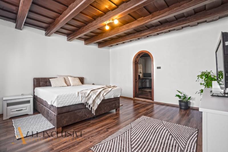 17 - 2025-09-01T091357.451.jpg