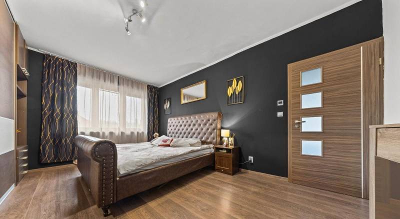 WhatsApp Image 2026-02-09 at 09.46.57 (2).jpeg