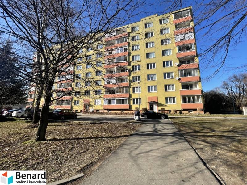 Bytový dům na ulici Matice Slovenské v Prešově s nabídkou 3-pokojového bytu.