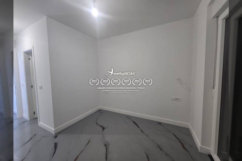 Omlouvám se, ale potřeboval bych vědět, co přesně chcete přeložit do češtiny. Můžete mi prosím poskytnout text, který chcete přeložit?