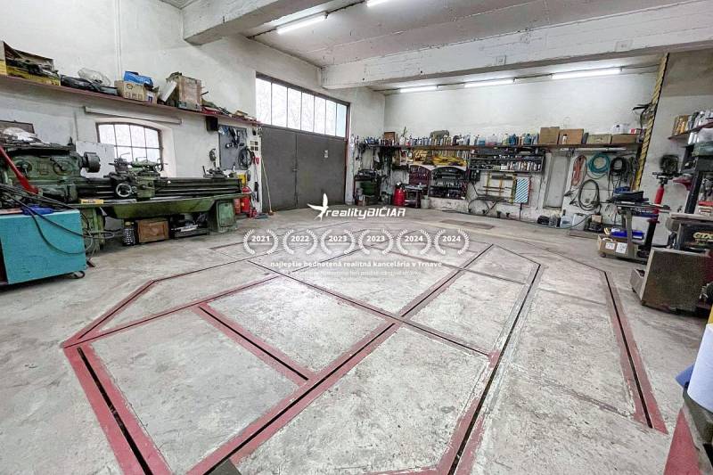 Ospravedlňujem sa, ale potrebujem vedieť, čo konkrétne chcete preložiť do češtiny. Mohli by ste mi poskytnúť text, ktorý chcete preložiť?