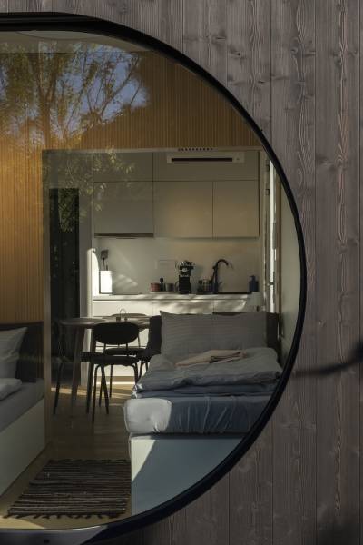 BOX BY ECOCAPSULE_FOTO KATARÍNA SELECKÁ_PRINTSIZE5.jpg