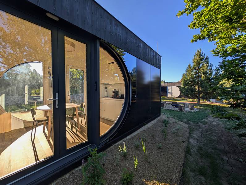 BOX BY ECOCAPSULE_FOTO KATARÍNA SELECKÁ_PRINTSIZE12.jpg