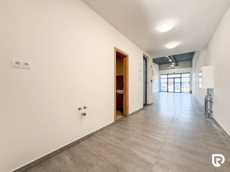 Prosím, poskytněte text, který chcete přeložit do češtiny.