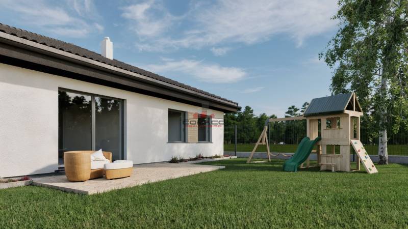 Exteriér Rodinného domu na Kostelní ulici v Drahovicích s terasou a dětským hřištěm.