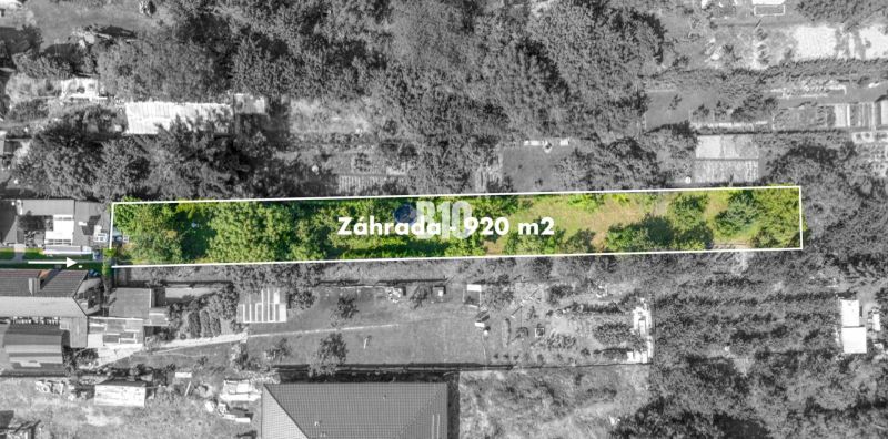 Letecký pohled na zahradu o rozloze 920 m², Pozemky - bydlení, Jadranská, Bratislava IV.