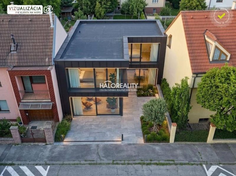 Rodinný dům v lokalitě Trnava, určený na Pozemky - bydlení, moderní designérský vzhled.