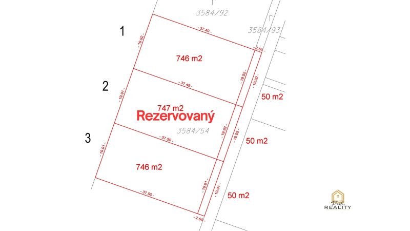 Mapa pozemků na Zlatobanské ulici v Prešově pro bydlení, jeden je rezervovaný.