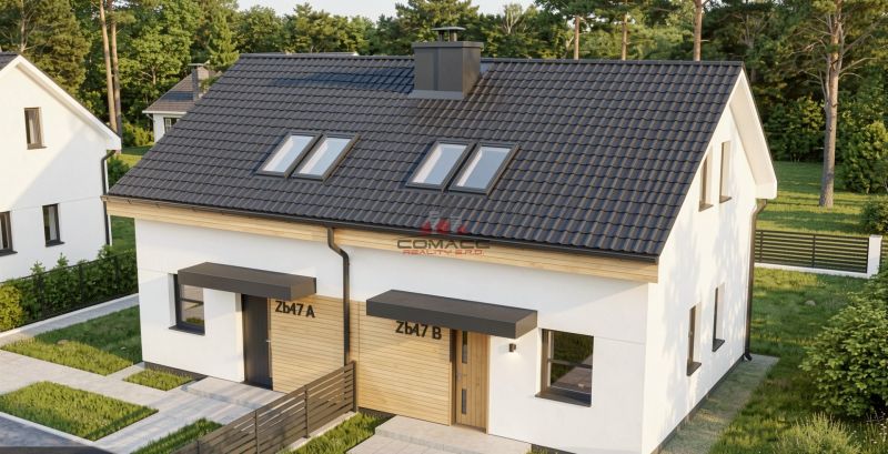 Rodinný dům v Sasinkově na ulici Sasinkovo s tmavou střechou a dřevěnými detaily.
